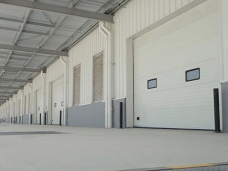 工(gōng)業(yè)彎曲提升門(mén)