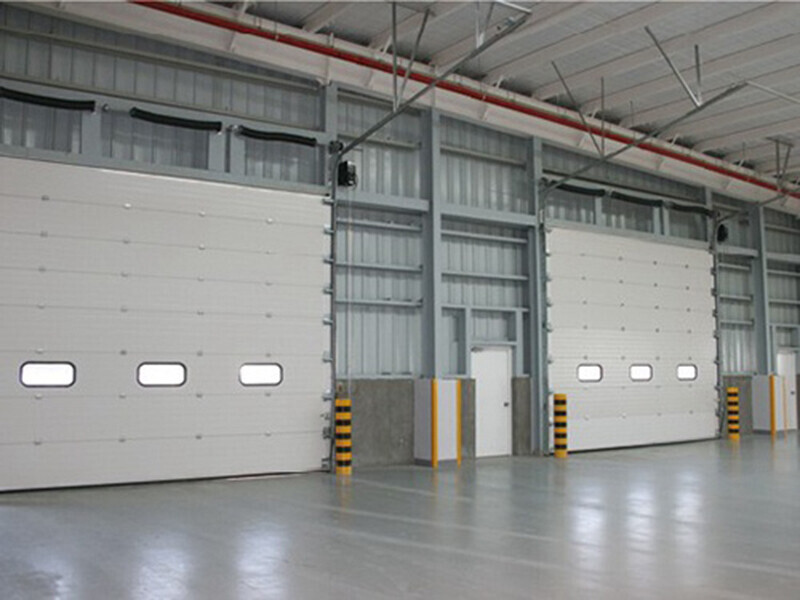 工(gōng)業(yè)垂直提升門(mén)