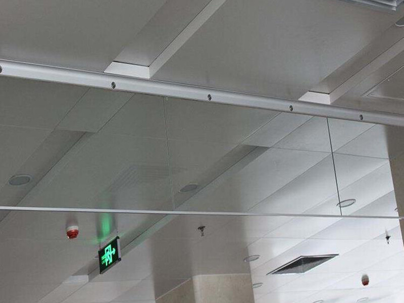 玻璃擋煙(yān)錘壁